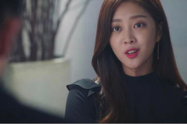 Ngày ra tòa ly hôn, tôi đeo bộ trang sức 2 tỷ khiến chồng cũ - chồng mới kinh ngạc ‘bật ngửa’