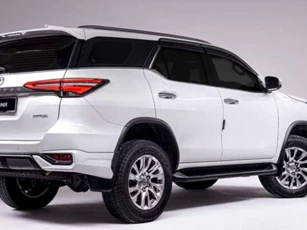 Toyota Fortuner 2024 ‘lột xác’ với diện mạo mới đậm chất thể thao, chi phí khách cần bỏ ra cực rẻ