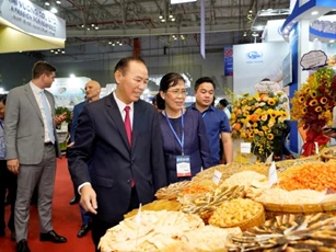 Đẩy mạnh tiếp thị thủy sản chuẩn xuất khẩu cho tiêu dùng trong nước