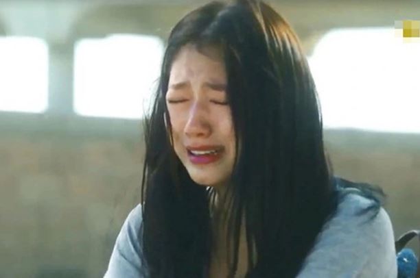 Tức ứa nước mắt khi chị họ cưới mẹ cho 15 cây vàng nhưng mình chỉ được 5 cây, sự thật phía sau khiến tôi chết lặng