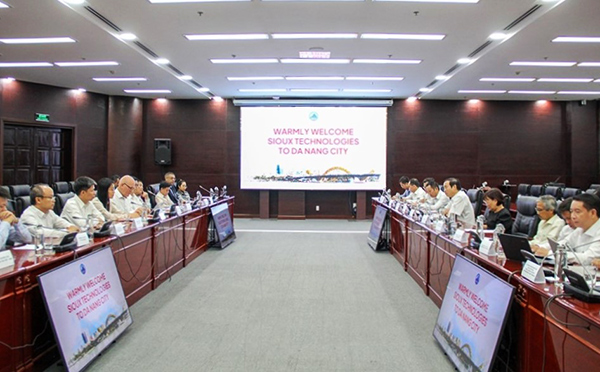 &#x110;&#xE0; N&#x1EB5;ng: X&#xFA;c ti&#x1EBF;n &#x111;&#x1EA7;u t&#x1B0; v&#xE0;o l&#x129;nh v&#x1EF1;c vi m&#x1EA1;ch b&#xE1;n d&#x1EAB;n