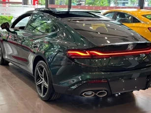 MG7 chốt lịch ra mắt Việt Nam vào tuần sau: Cạnh tranh Toyota Camry, giá dự kiến ngang ngửa xe hạng C