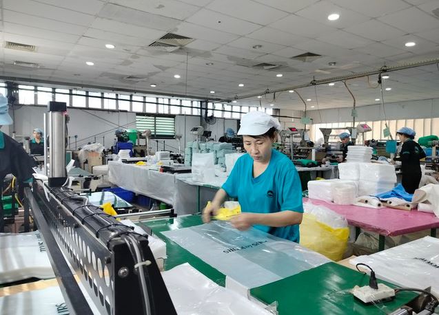 Đóng BHXH suốt 30 năm, người lao động mong đợi gì ở chế độ hưu trí?