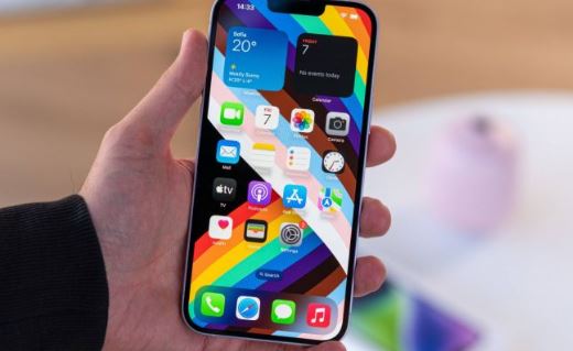 iPhone 14 Plus màn to như iPhone 15 Pro Max, màn hình tai thỏ rẻ hơn gần 7 triệu, vẫn đáng mua dù iPhone 16 ra mắt