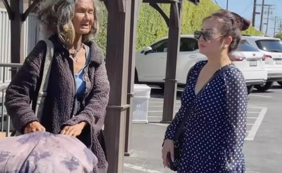 Thúy Nga vô tình gặp lại Kim Ngân, tình hình hiện tại khá đáng lo