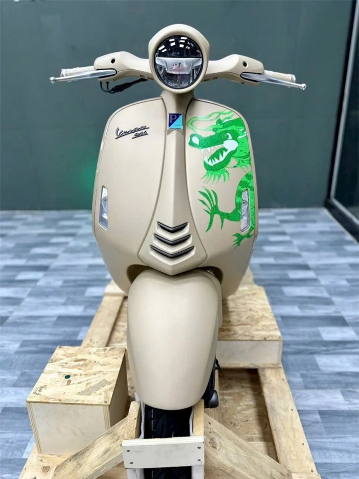 vespa-946-dragon-6