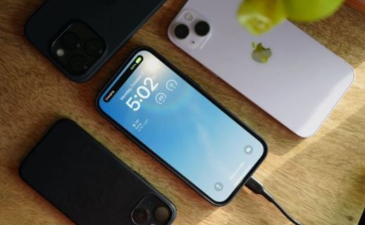 Apple bày người dùng xài iPhone sao cho 'chuyên nghiệp', không lo chai pin, bền bỉ theo năm tháng