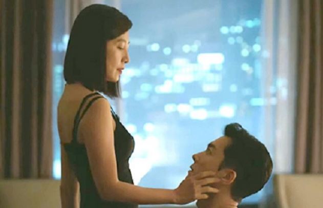 Chồng một mực đòi ly hôn vì vợ nhà sau sinh không còn thu hút, 5 năm sau gặp lại anh ân hận muốn ‘nối lại tình xưa’