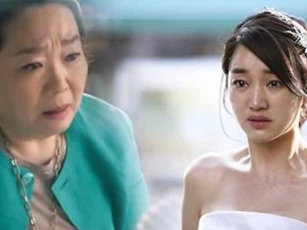 Nhìn con thông minh cao lớn hơn so với bạn bè cùng trang lứa, tôi ân hận nghẹn ngào nhớ về người mẹ chồng đã khuất