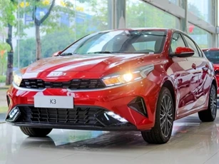 Giá lăn bánh xe Kia K3 cuối tháng 8/2024 ‘rẻ giật mình’, sẵn sàng ‘chơi tất tay’ với Mazda3
