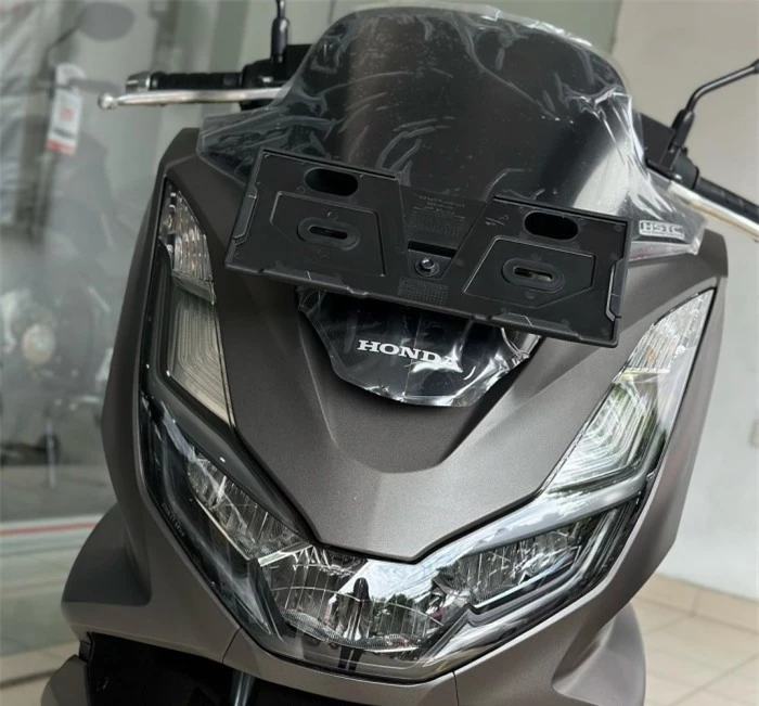 HONDA-PCX-1