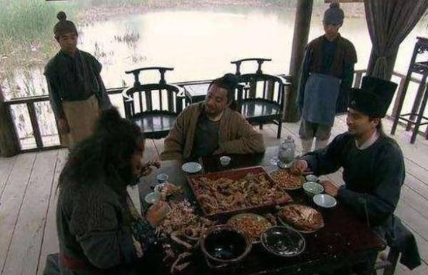 Hé lộ món cấm thời Tống mà 108 anh hùng Lương Sơn Bạc thường xuyên ăn, tác giả không hề nhầm mà là có ẩn ý này!