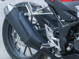 Không phải Honda Winner X, mẫu xe côn tay 150cc này của Honda được săn đón hơn cả Yamaha Exciter vì giá mềm