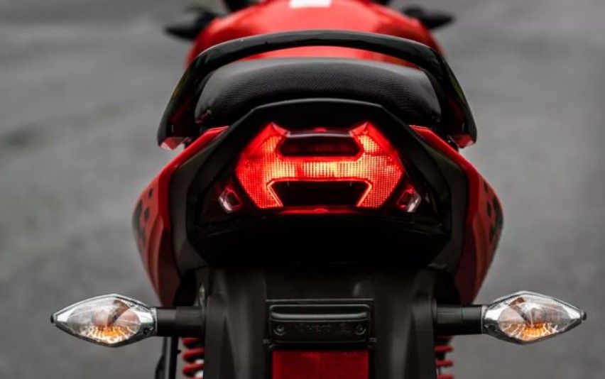 Tất tần tật về xe ‘côn tay quốc dân’ mới ra mắt giá 23 triệu đồng: Hạ đo ván Honda Winner X và Yamaha Exciter vì rẻ