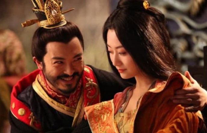 3 điều phi tần phải chịu đựng khi hầu hạ hoàng đế mà không dám nói ra