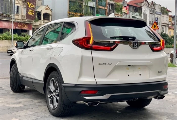 Giá lăn bánh Honda CR-V cuối tháng 8/2024 cực rẻ kèm ưu đãi hấp dẫn, nhăm nhe soán ngôi Mazda CX-5 ảnh 5