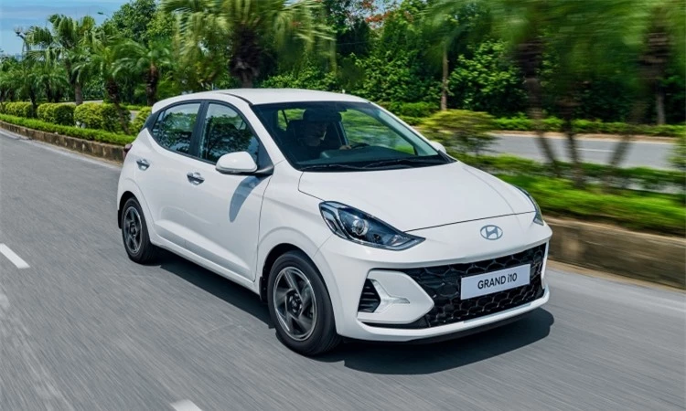 Giá xe Hyundai Grand i10 lăn bánh cuối tháng 8/2024 ‘rẻ như cho’, chiếm ưu thế lớn trước Kia Morning ảnh 1