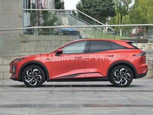 SUV ‘chất như nước cất’ siêu tiết kiệm xăng, giá rẻ, khách hàng thi nhau ‘chốt đơn’