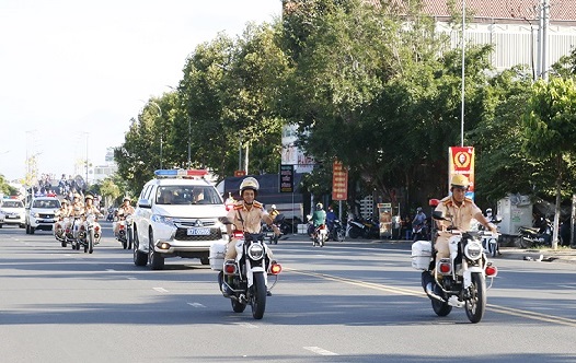 An Giang: Đồng loạt ra quân bảo đảm an toàn giao thông dịp Lễ Quốc khánh 2/9 và năm học mới