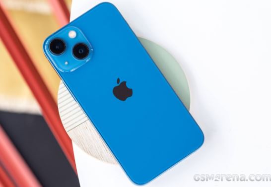 Đây là tiểu đệ của iPhone 13 Pro Max, trang bị cực ngon giá lại rẻ như bèo, thấp hơn cả iPhone 11