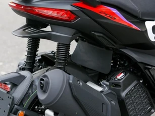 Hạ ‘knock out’ Honda SH, ‘vua xe ga’ 174cc nhập Ý đẹp hơn Air Blade ra mắt, có phanh ABS, giá dễ mua