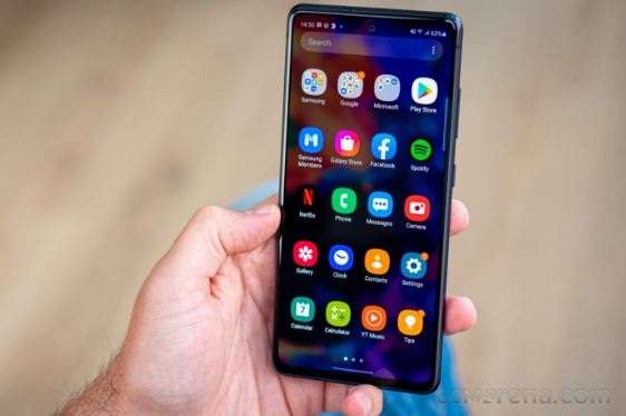 Đây là chiến thần Android dưới 5 triệu, màn lớn như Galaxy S24 Ultra, 120Hz như iPhone 15 Pro Max