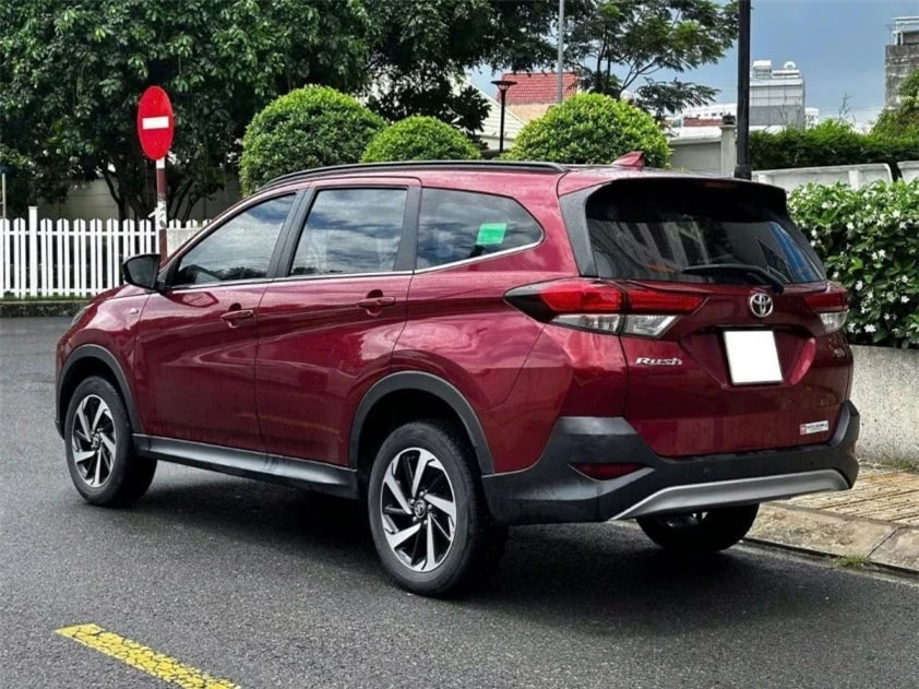 Toyota Rush 2019 sau 5 năm sử dụng lên sàn xe cũ với giá chưa tới 500 triệu đồng 519897