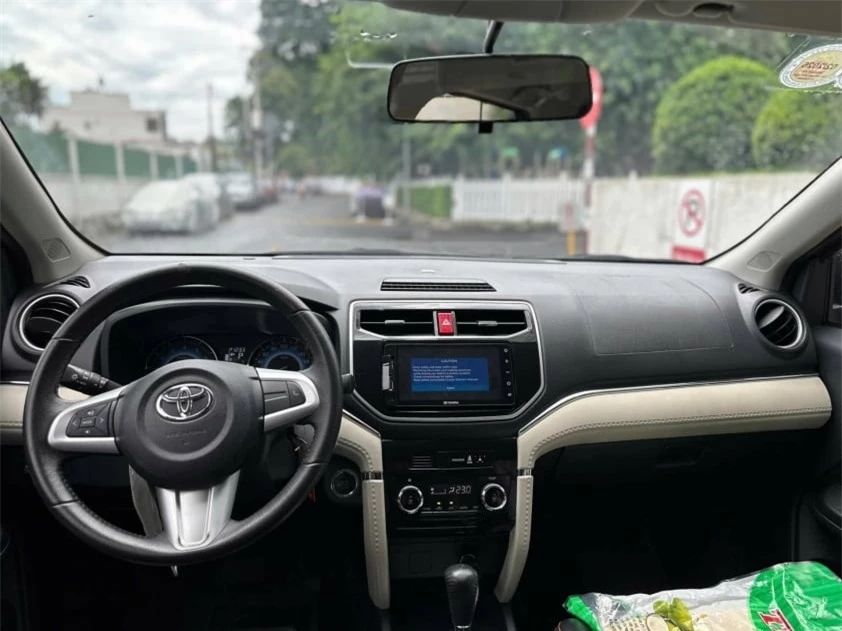 Toyota Rush 2019 sau 5 năm sử dụng lên sàn xe cũ với giá chưa tới 500 triệu đồng 519898