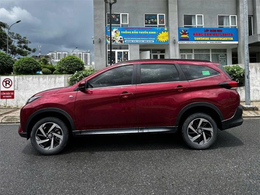 Toyota Rush 2019 sau 5 năm sử dụng lên sàn xe cũ với giá chưa tới 500 triệu đồng 519902