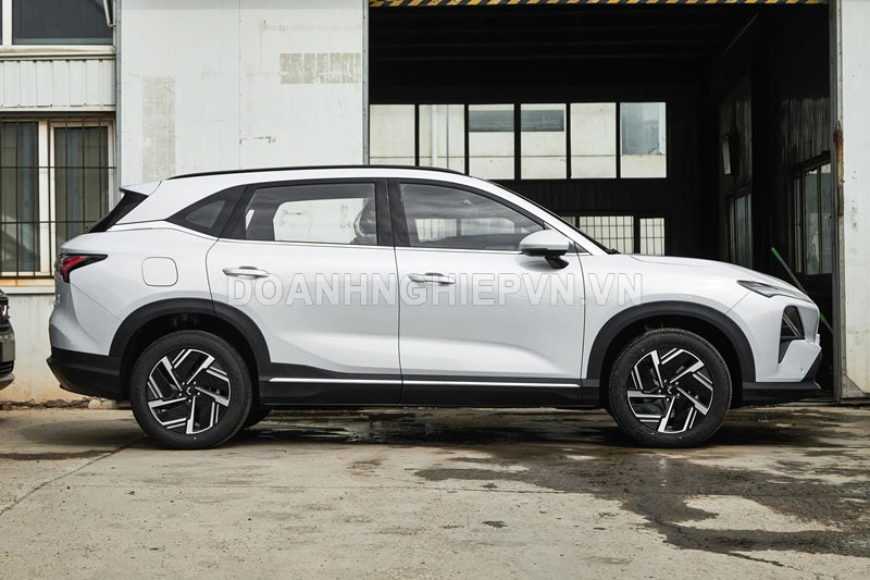 SUV siêu tiết kiệm xăng, thiết kế đẹp, giá hơn 320 triệu đồng, sẵn sàng hạ gục Honda CR-V