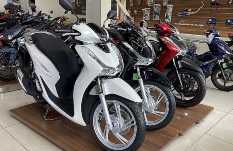 Giá xe Honda SH cuối tháng 8/2024 rẻ hiếm thấy, khách Việt ồ ạt đặt mua bất chấp tháng 'cô hồn'