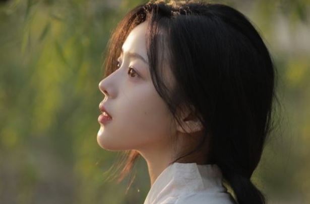 &#x110;&#x1EBF;n th&#x103;m ch&#x1ECB; g&#xE1;i m&#x1EDB;i sinh con, nh&#xEC;n th&#x1EA5;y 2 m&#xE2;m c&#x1A1;m kh&#xE1;c nhau, t&#xF4;i li&#x1EC1;n bi&#x1EBF;u m&#x1EB9; ch&#x1ED3;ng ch&#x1ECB; &#x1EA5;y m&#x1ED9;t s&#x1ED1; ti&#x1EC1;n l&#x1EDB;n