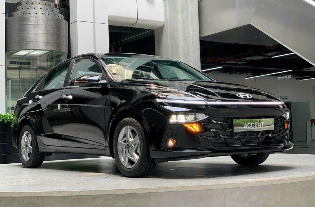 4 mẫu sedan tiết kiệm xăng đáng mua nhất năm 2024