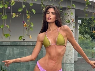Nàng Á hậu Colombia diện bikini khoe vóc dáng hoàn hảo với vòng eo con kiến