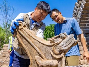Trùng tu Vạn Lý Trường Thành, đào được loạt cổ vật quý hiếm