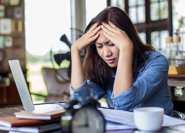 Vì muốn đổi đời nên tôi đã thay đổi ngoại hình, để rồi ngày phỏng vấn, trưởng phòng nhân sự đã hỏi một câu khiến tôi bật khóc tại chỗ