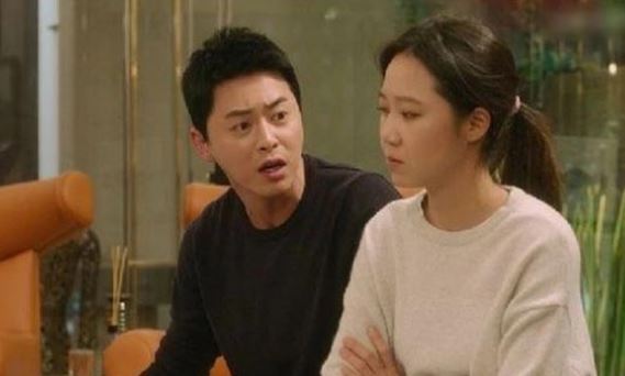 Chồng làm tôi bẽ mặt giữa quán cafe chỉ vì chiếc bánh kem, anh lập tức bỏ về nhà và một chuyện cực bất ngờ đã xảy ra sau đó