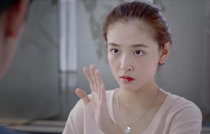 &#x110;&#x1EA7;u th&#xE1;ng &#x111;&#x1B0;a m&#x1EB9; ch&#x1ED3;ng 4 tri&#x1EC7;u ti&#x1EC1;n &#x103;n, gi&#x1EEF;a th&#xE1;ng b&#xE0; tr&#x1EA3; l&#x1EA1;i 3 tri&#x1EC7;u c&#xF9;ng l&#x1EDD;i tuy&#xEA;n b&#x1ED1; khi&#x1EBF;n t&#xF4;i s&#x1ED1;c n&#x1EB7;ng