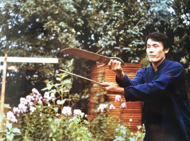 Võ sư Việt Nam duy nhất 'nổi tiếng hơn Lý Tiểu Long', được liệt vào hàng 'huyền thoại', từng chi 15 cây vàng mua trang bị tặng cho ngành Thể thao