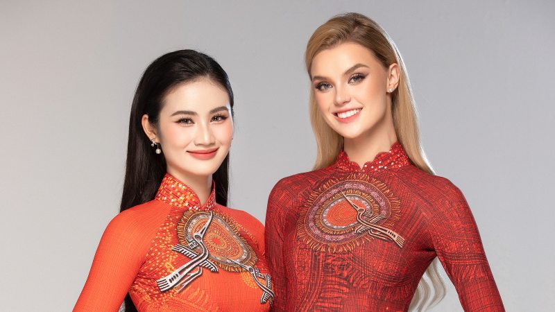 Hoa hậu Huỳnh Trần Ý Nhi thướt tha trong tà áo dài cùng đương kim Mr World và Miss World