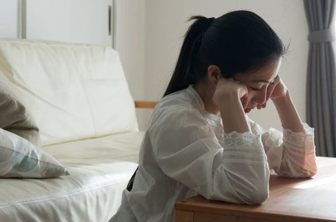 Vừa sinh đứa bé thứ 2, vợ chồng anh trai đã tiết lộ thân phận thật sự của đứa con đầu lòng làm tôi quặn đau