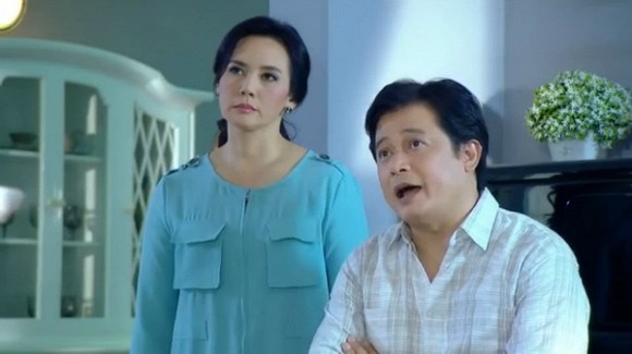 Chồng nói xe bị mất trộm, nào ngờ ngày về quê ăn giỗ, tôi lại thấy chiếc xe đang nằm chình ình giữa sân