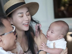 Phương Oanh tố quý tử 'ức hiếp' mình nhưng sao ai cũng bênh vực?
