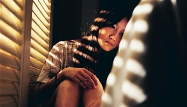 Từ bệnh viện đi ra, tôi mừng vì thai nhi phát triển tốt thì chồng buông một câu đắng chát tột cùng