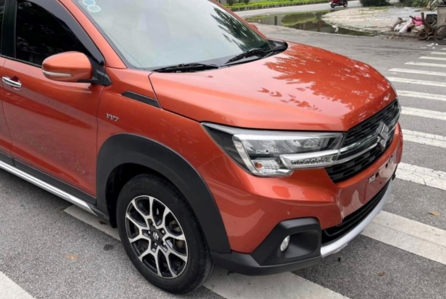 Sau 4 năm lăn bánh, MPV gia đình Suzuki XL7 rao bán lại với giá không ngờ