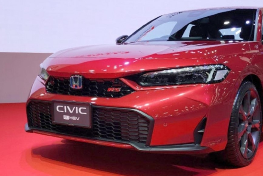 Điểm mặt 3 mẫu ô tô hybrid sắp ra mắt khách Việt trong những tháng cuối năm