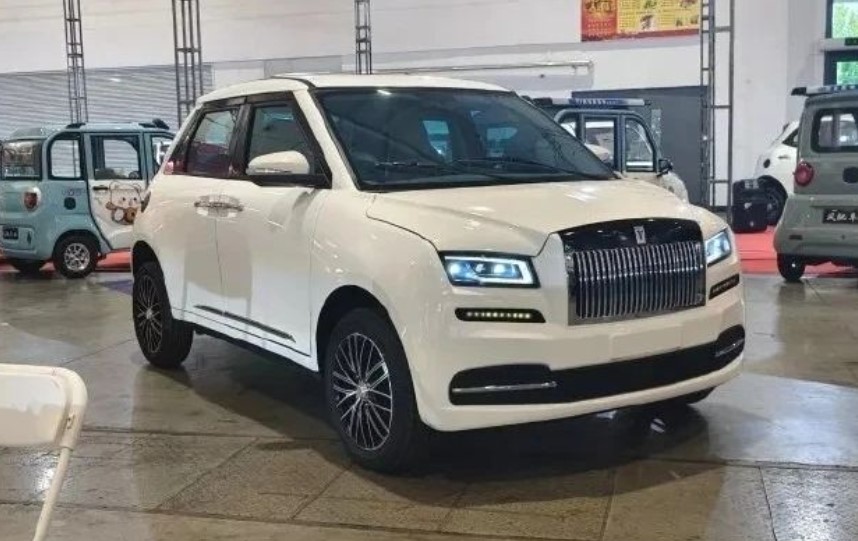 Nếu chán Honda Air Blade, khách hàng có thể tậu mẫu xe Trung Quốc đẹp như Rolls-Royce giá 46 triệu đồng này