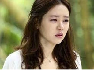 Đưa 7 triệu/tháng tiền ăn nhưng mẹ chồng chê ít, nhìn mâm cơm nấu cho chị chồng, tôi nổi cơn thịnh nộ