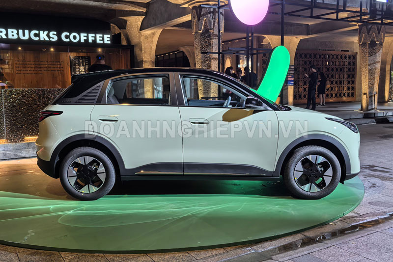 Xe hơi đẹp mê ly, công suất 114 mã lực, giá hơn 260 triệu đồng