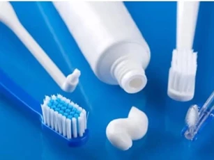 Bác sĩ nhắc nhở: 3 loại kem đánh răng có thể gây ung thư, không nên mua! Xem nhà bạn có cái nào không